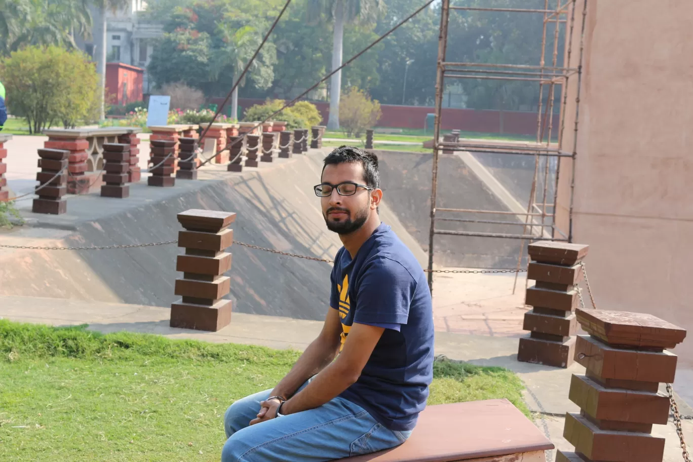 Photo of New Delhi By Faltuvlogger