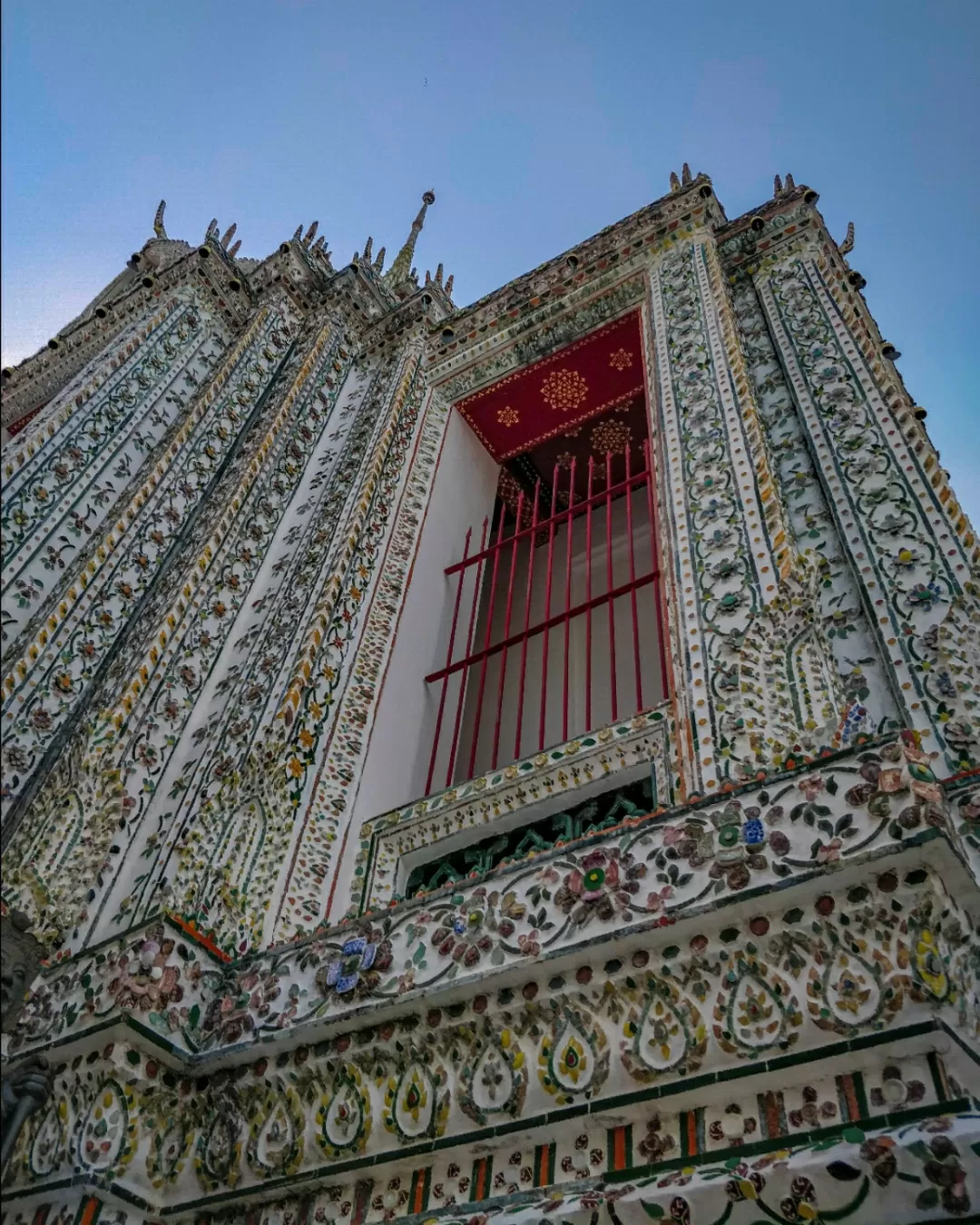 Photo of Wat Arun By Sanjay Thakur