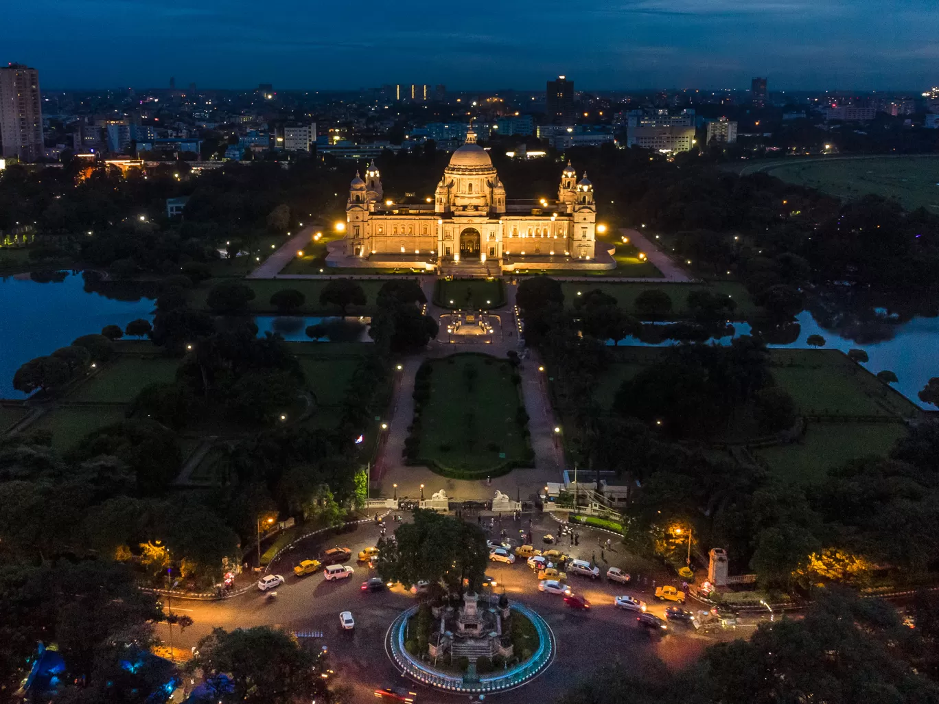 Photo of Victoria Memorial By Saurabh Sirohiya