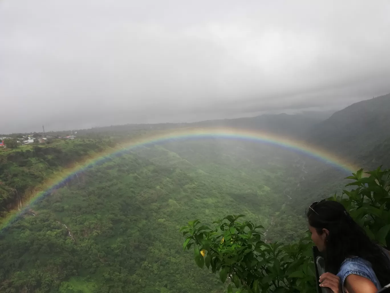 Photo of Lingmala Waterfall Point By Yash Gandhi