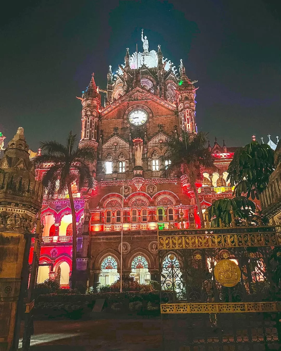 Photo of Chhatrapati Shivaji Maharaj Terminus By Karan Jitendra Patil