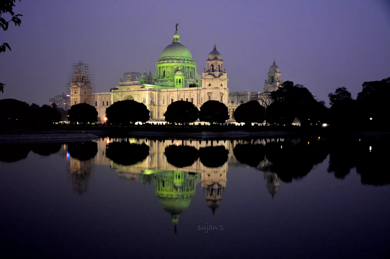 Photo of Victoria Memorial By Sujan Dey