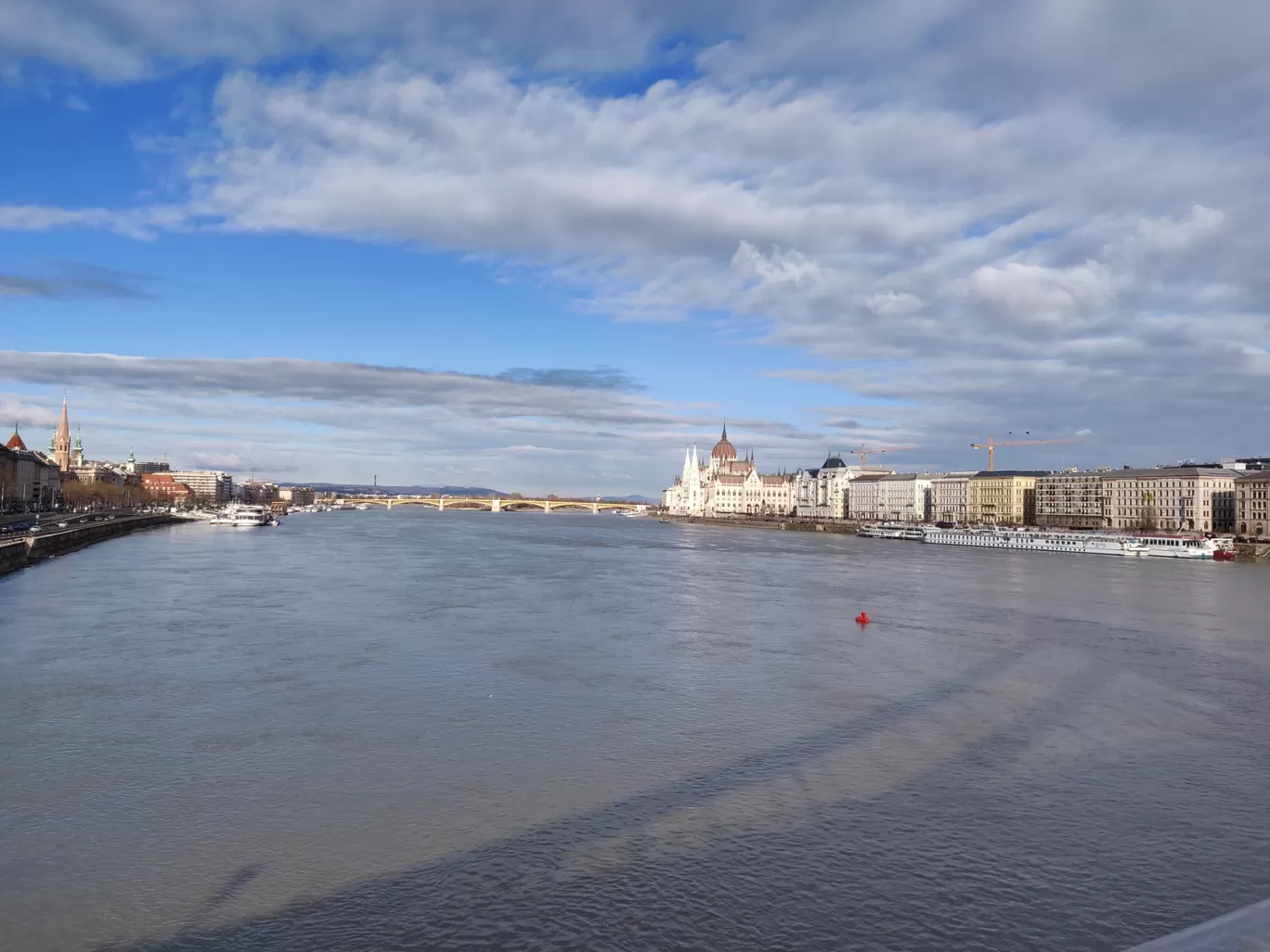 Photo of Budapest By Satya Naidu