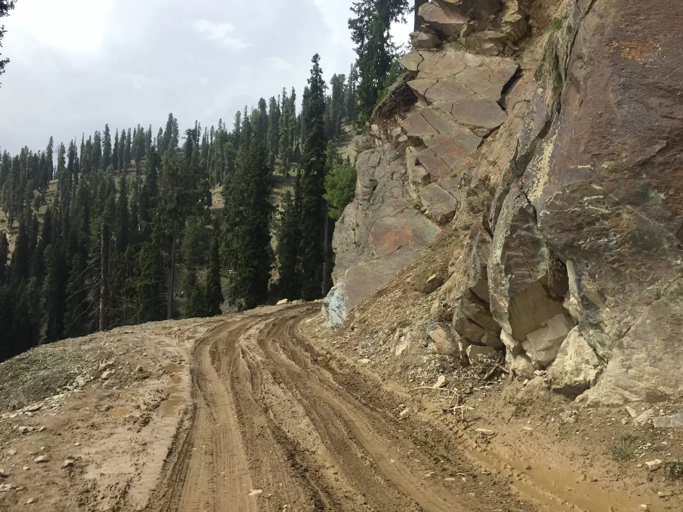 Photo of Gurez Valley By Mayuri Singh