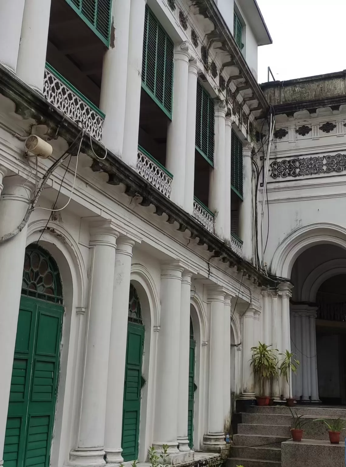 Photo of Jorasanko Thakurbari Gate By Dr. Anvesha Datta