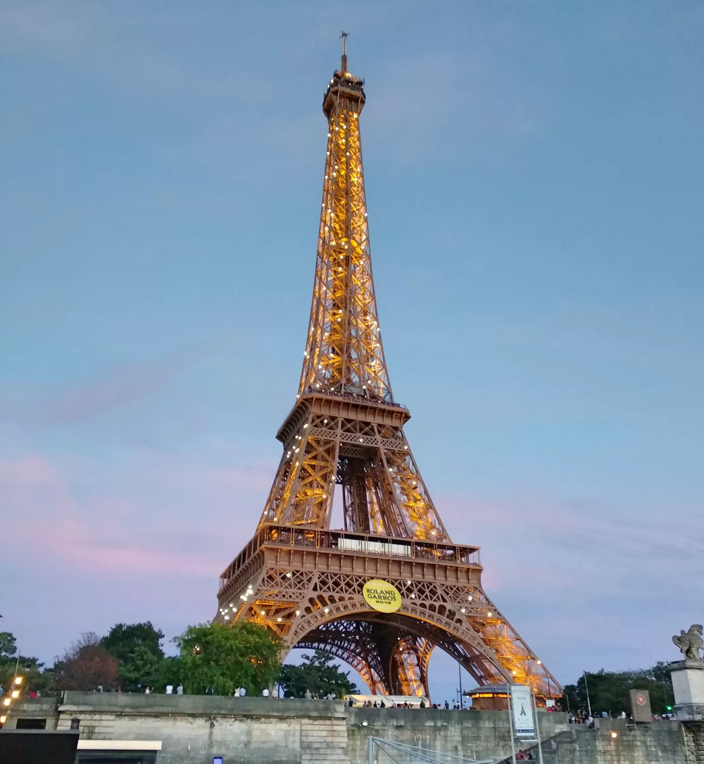 Photo of Eiffel Tower By Deepali Sanap