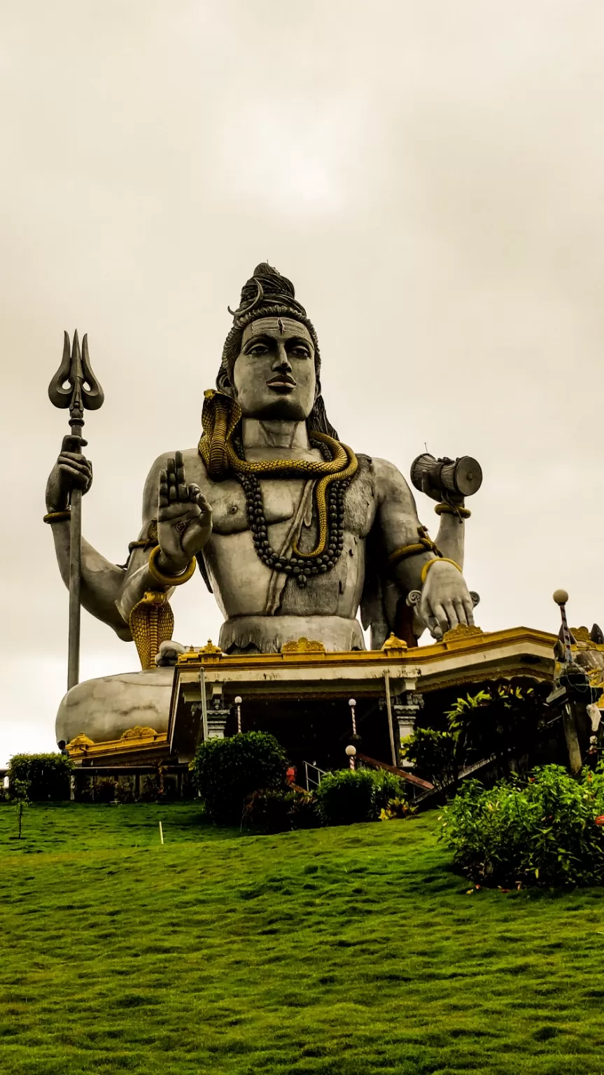 Photo of Budget bagpacking travel to hampi, gokarn , jog falls and murdeshwar By tushar dutta