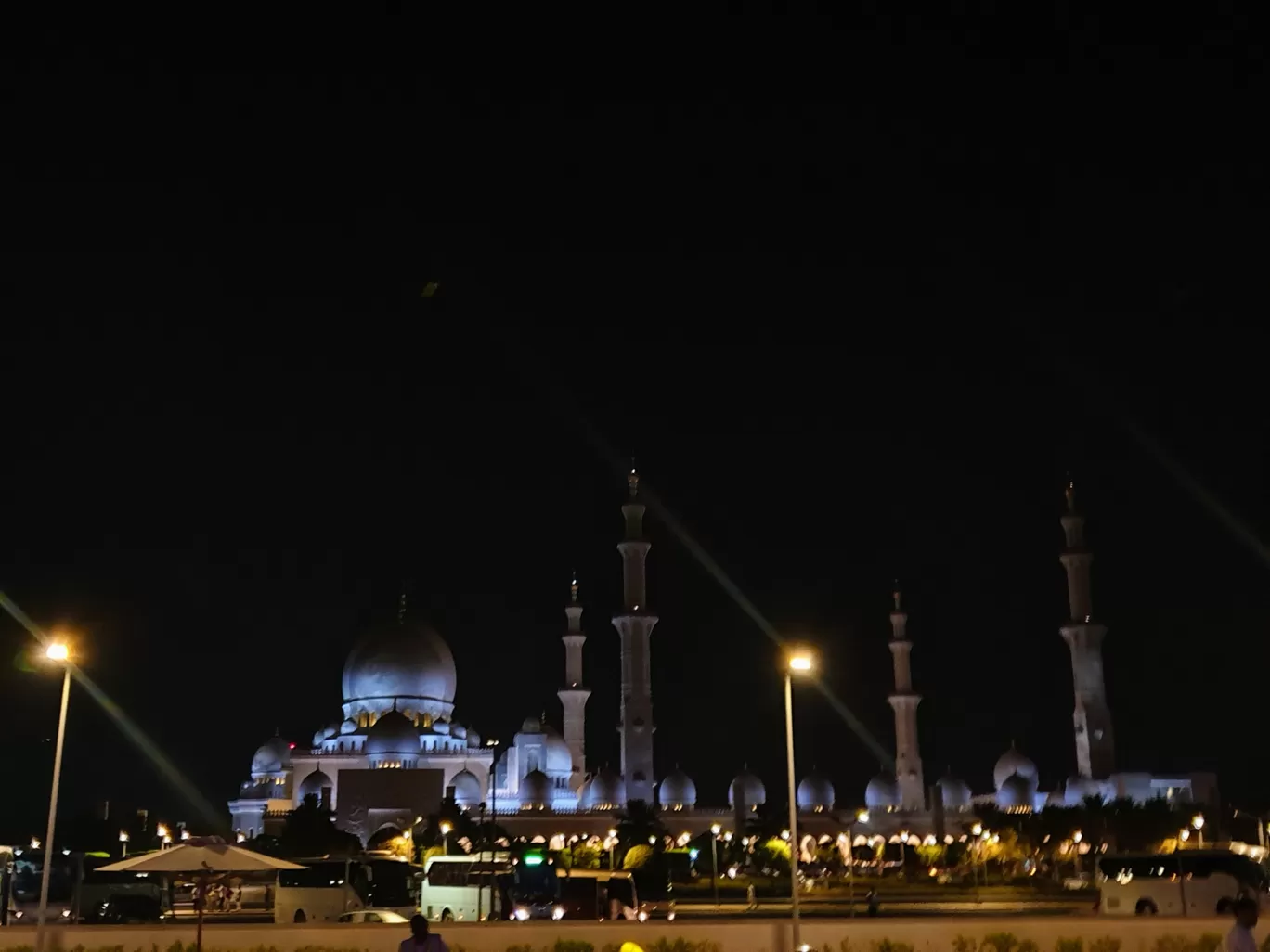 Photo of Sheikh zayed mosque - Abu Dhabi - United Arab Emirates By Tej Choudhary