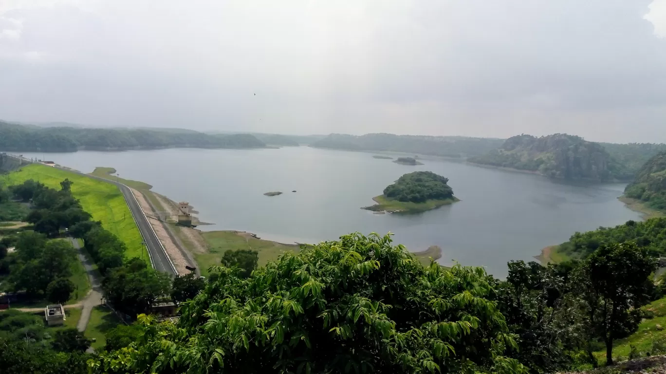 Photo of Kadana Dam By Hardik Bhakhar