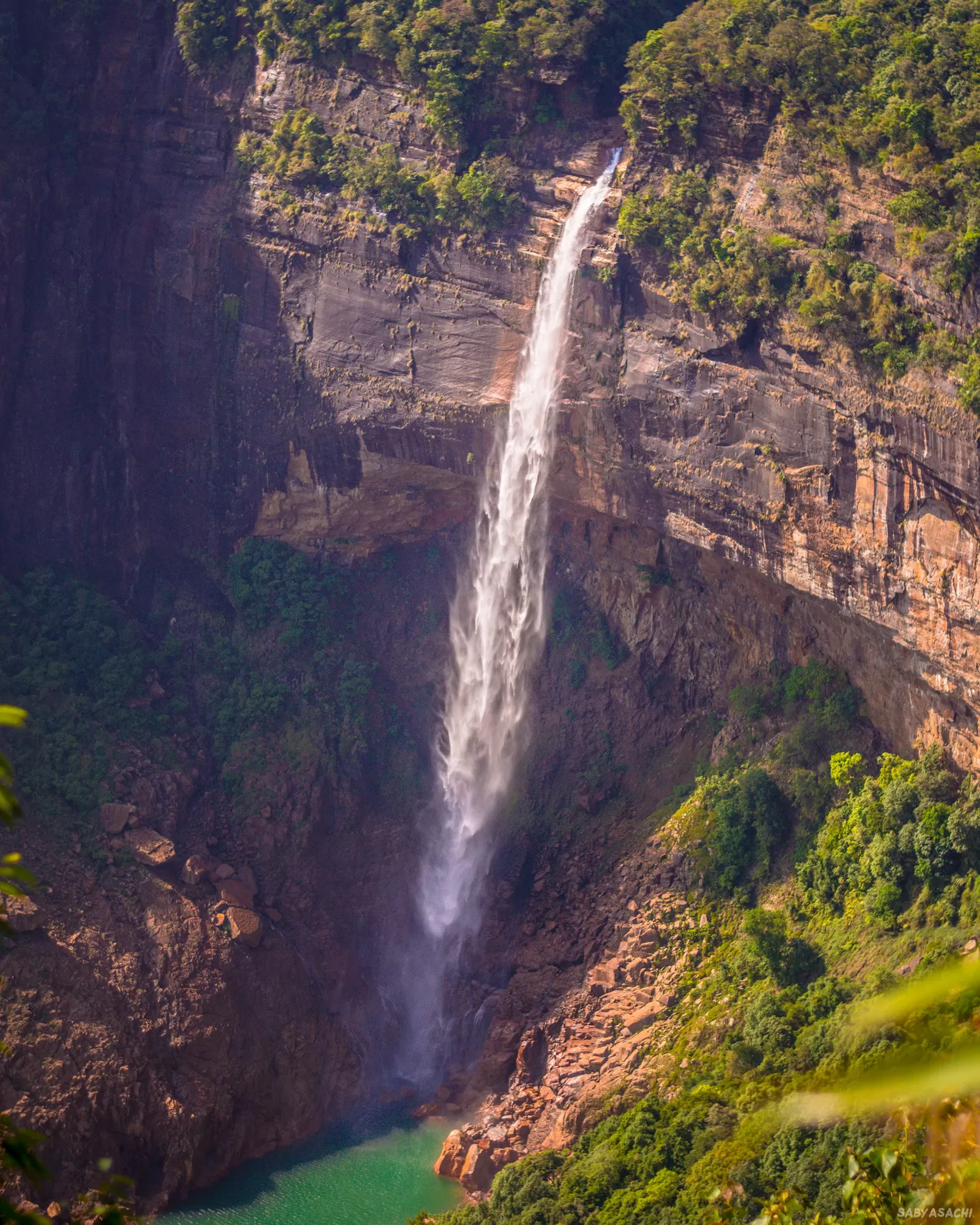 Photo of NohKaLikai Falls By Sabyasachi Sanyal