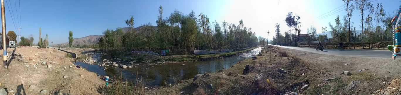 Photo of Jhelum River By Shubam Jamwal