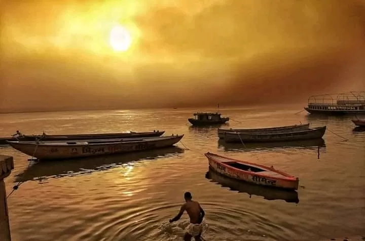Photo of Varanasi By Ravi Ranjan Ojha