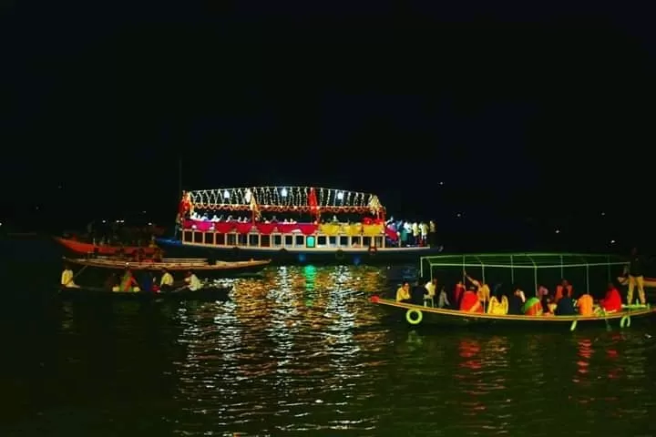 Photo of Varanasi By Ravi Ranjan Ojha
