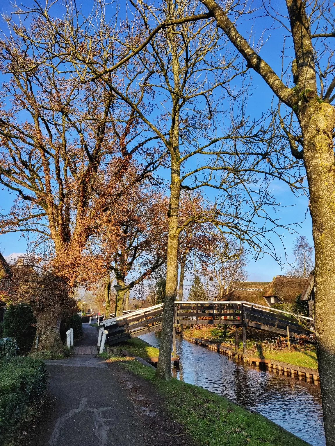 Photo of Giethoorn By Sneha Parhi