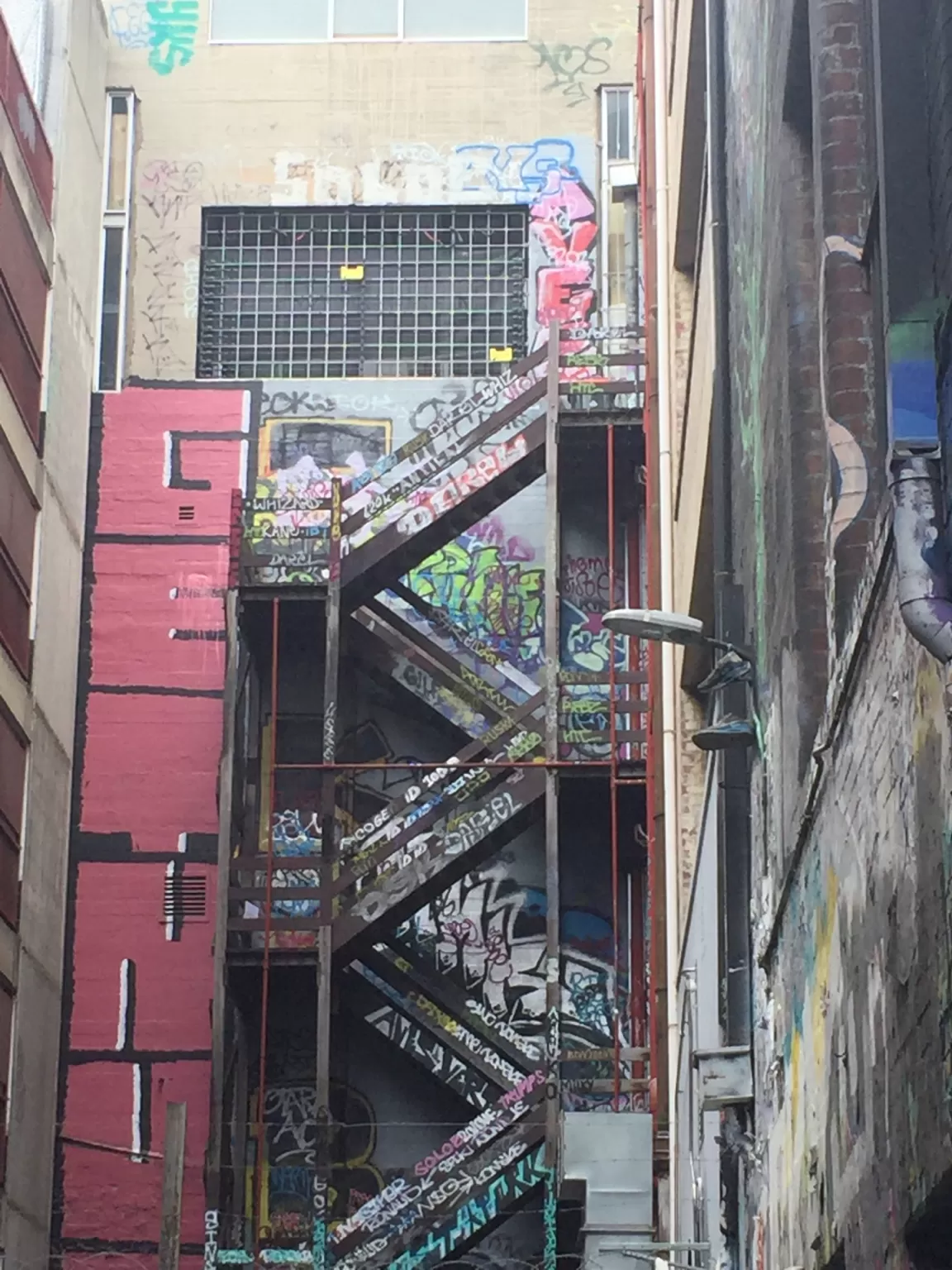 Photo of Hosier Lane By Meenakshi Sharma