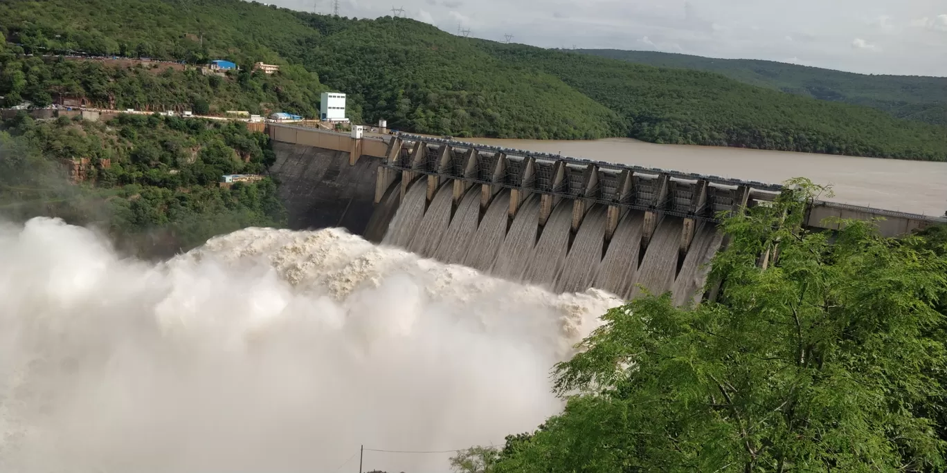 Photo of Srisailam Dam By Dheeraj