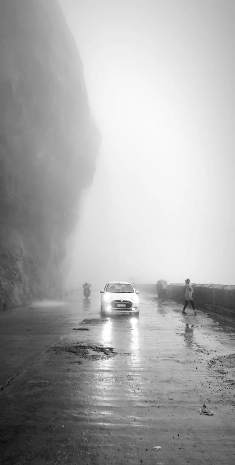 Photo of Malshej Ghat By Dhivya Shetty