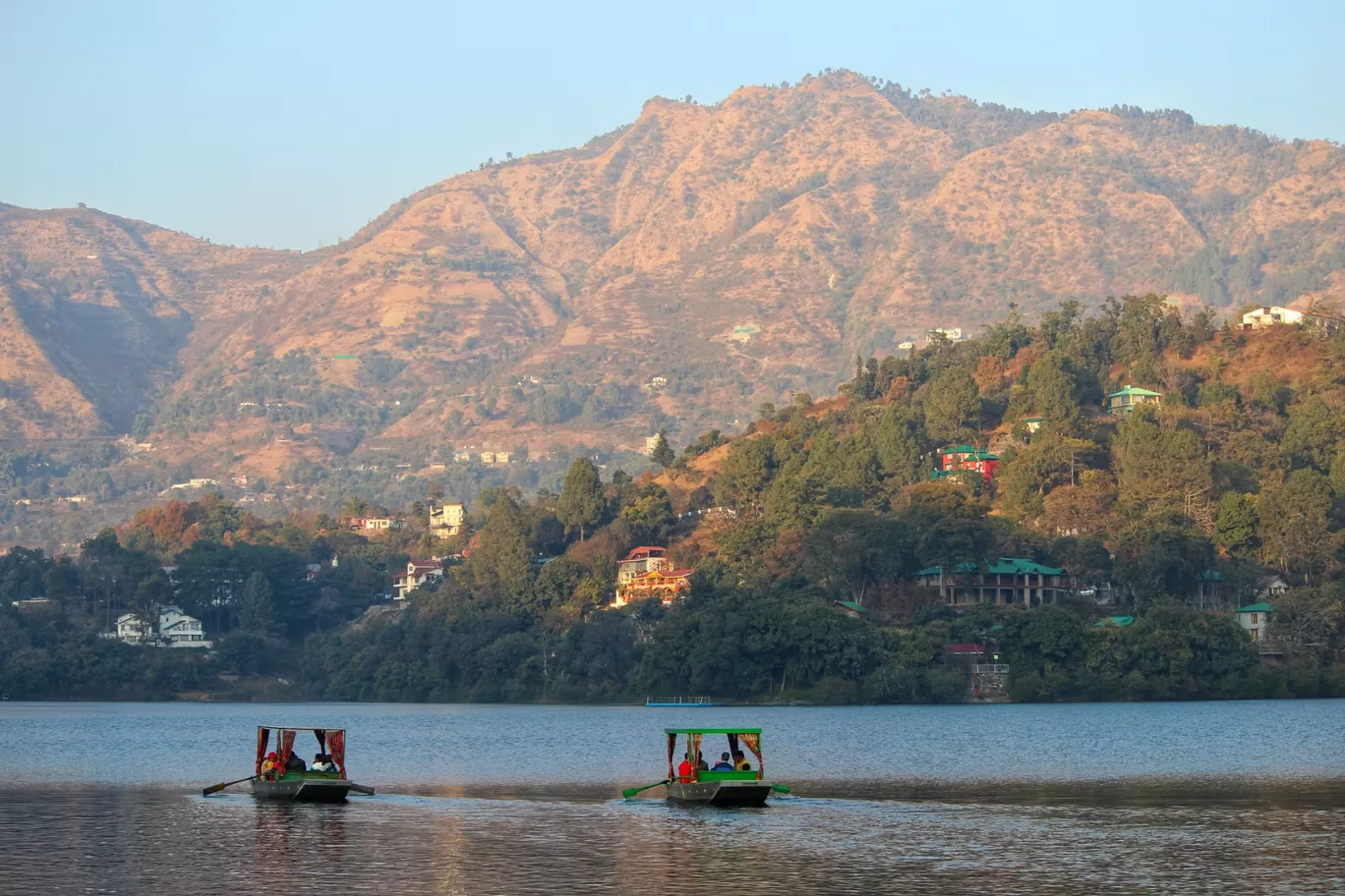 Photo of Sattal Lake By Smit Prajapati