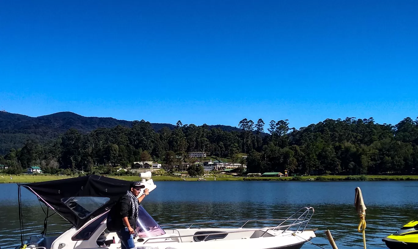 Photo of Lake Gregory By TheRockingSarvesh