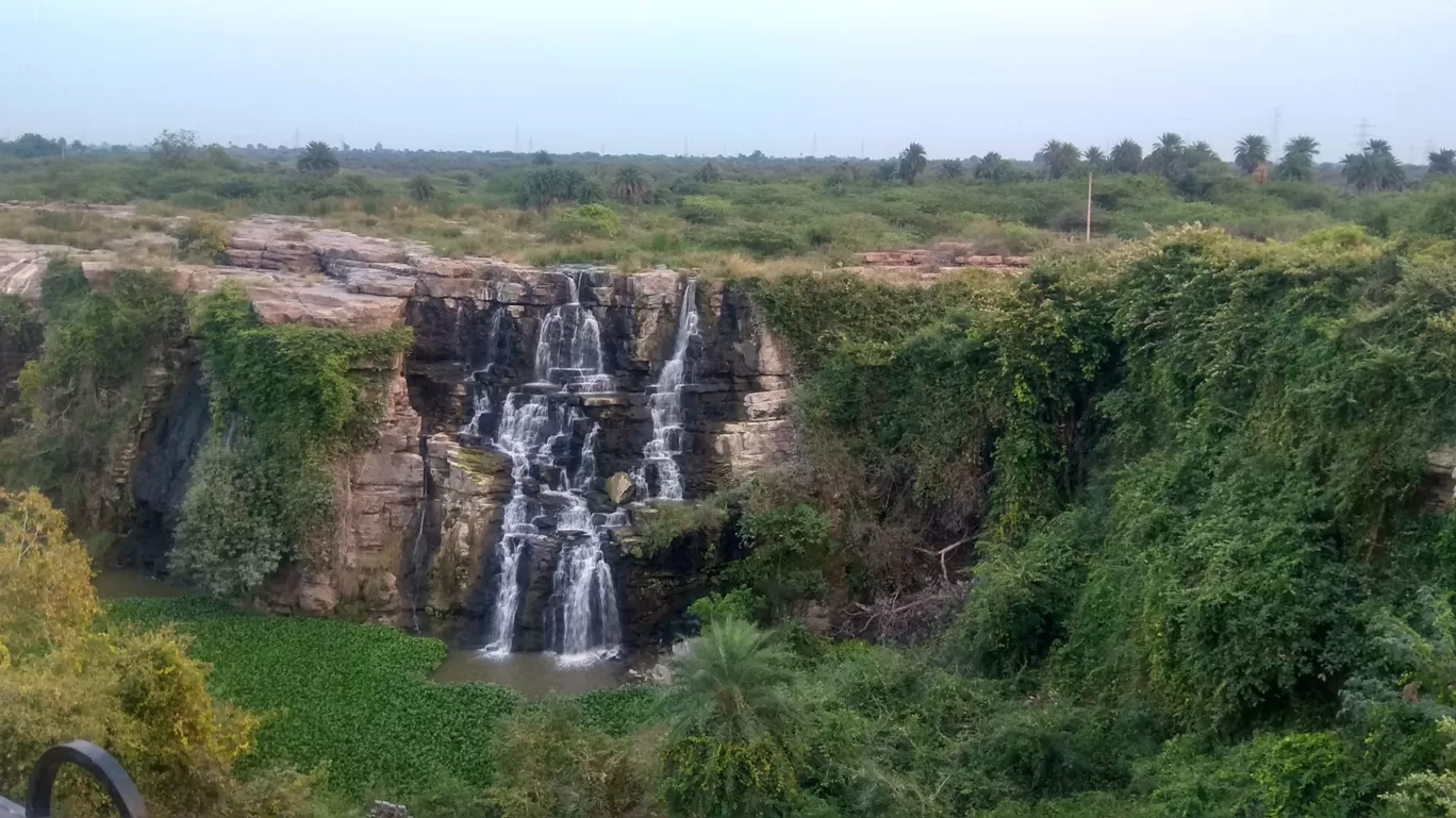 Photo of Ethipothala Waterfalls By Arun Abhimanyu