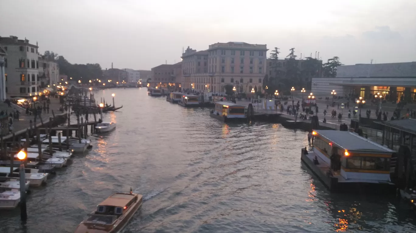 Photo of Venice By Saurabh Basarkar