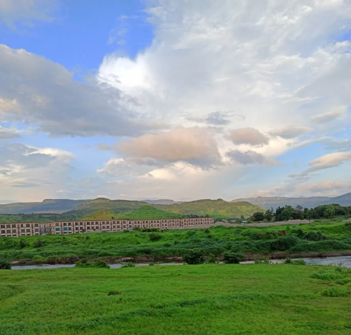 Photo of Lonavala By HadmathSingh Rajpurohit
