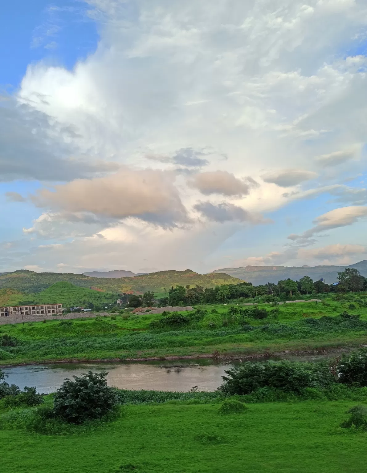 Photo of Lonavala By HadmathSingh Rajpurohit