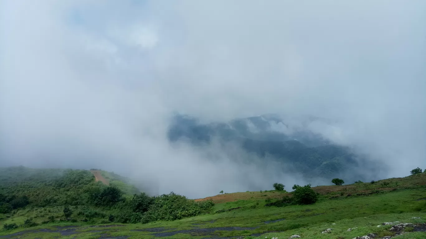 Photo of Vandiperiyar By Anirudh dhannayak