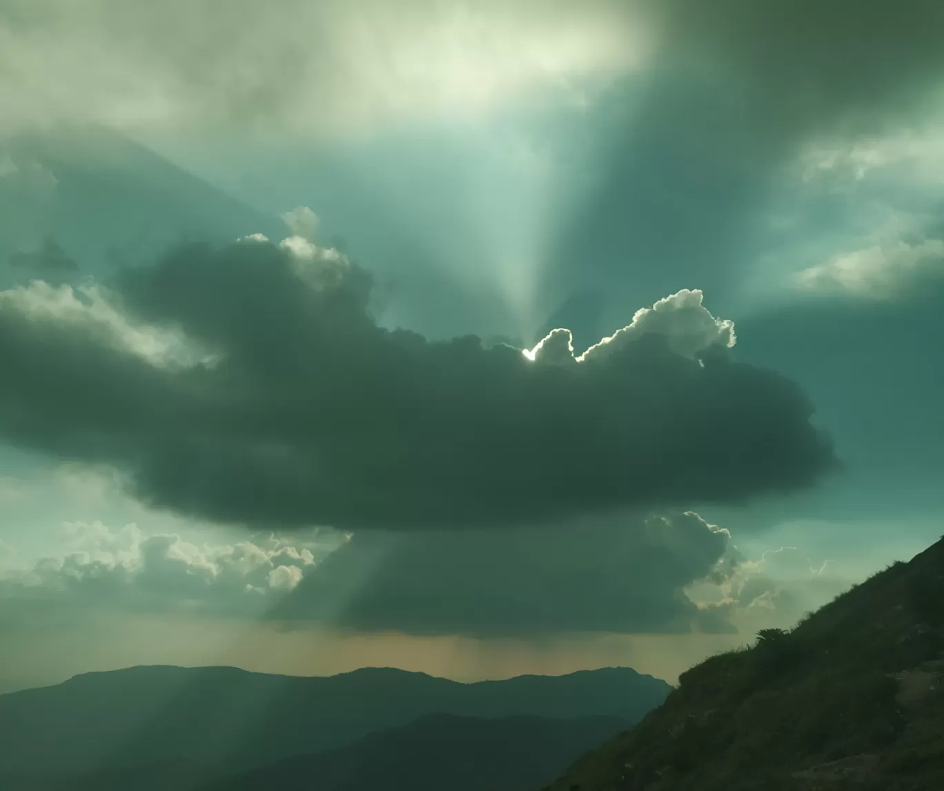 Photo of Parunthumpara Hill View Point By rinil peter