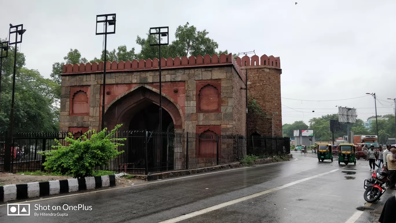 Photo of Delhi Gate By Hitendra Gupta