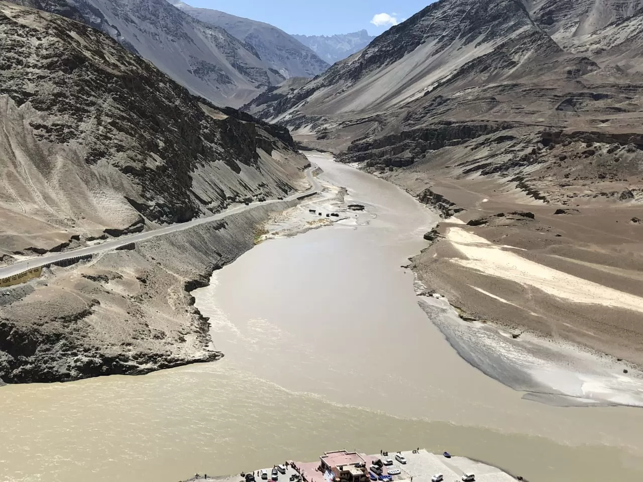 Photo of Zanskar Valley Road By Vaishali Suraj Mehrotra