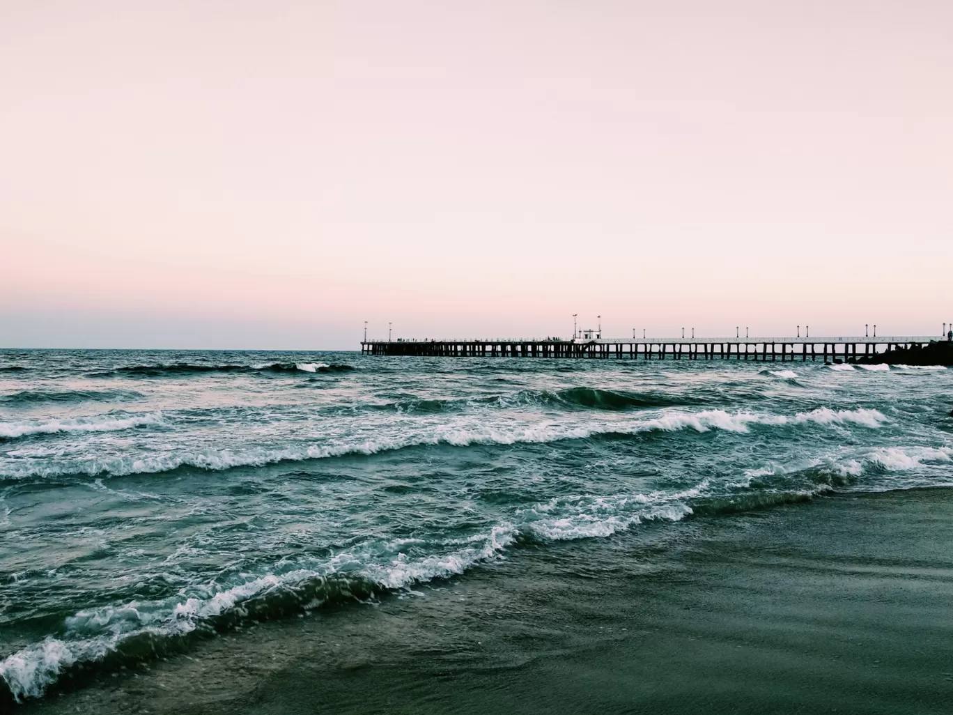 Photo of Rock Beach By Ananya Nandan