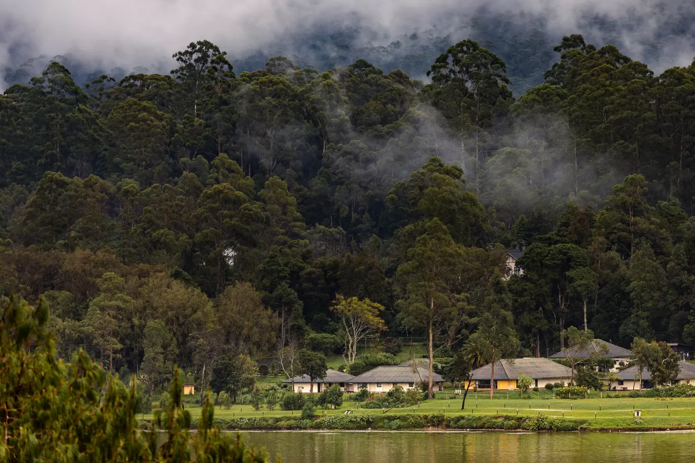 Photo of Sri Lanka By Beyond Sunrises and Sunsets