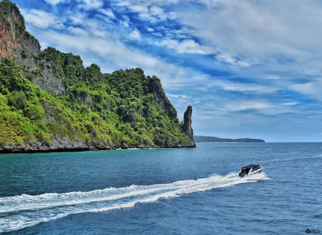Photo of Phi Phi Islands By Shounak Chakraborty