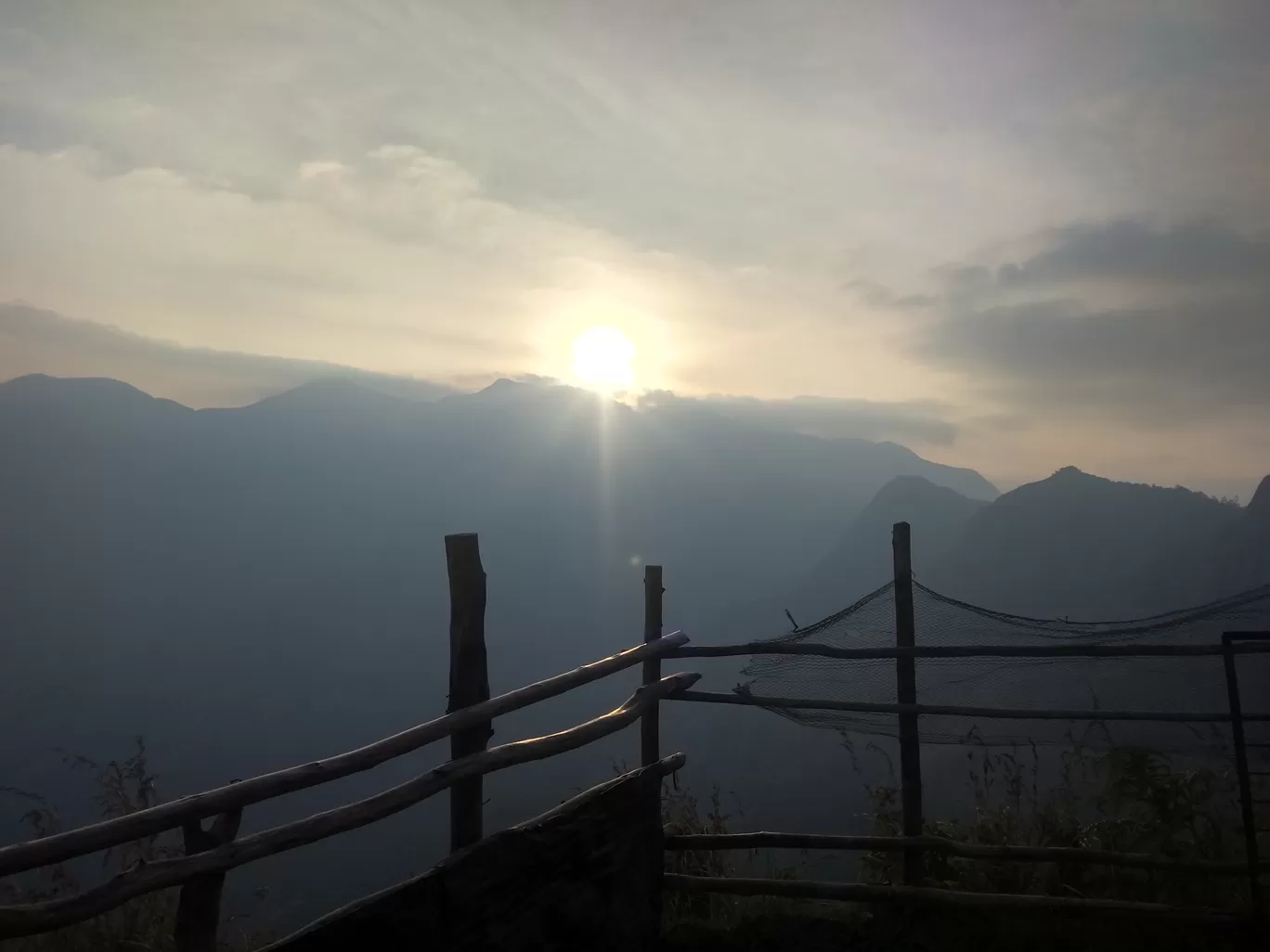 Photo of Munnar hill station By Niharika Katara