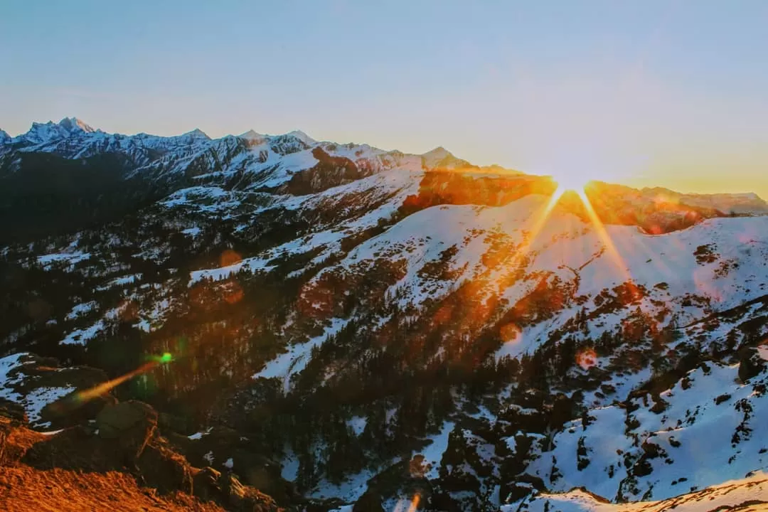 Photo of Kedarkantha By naman jain