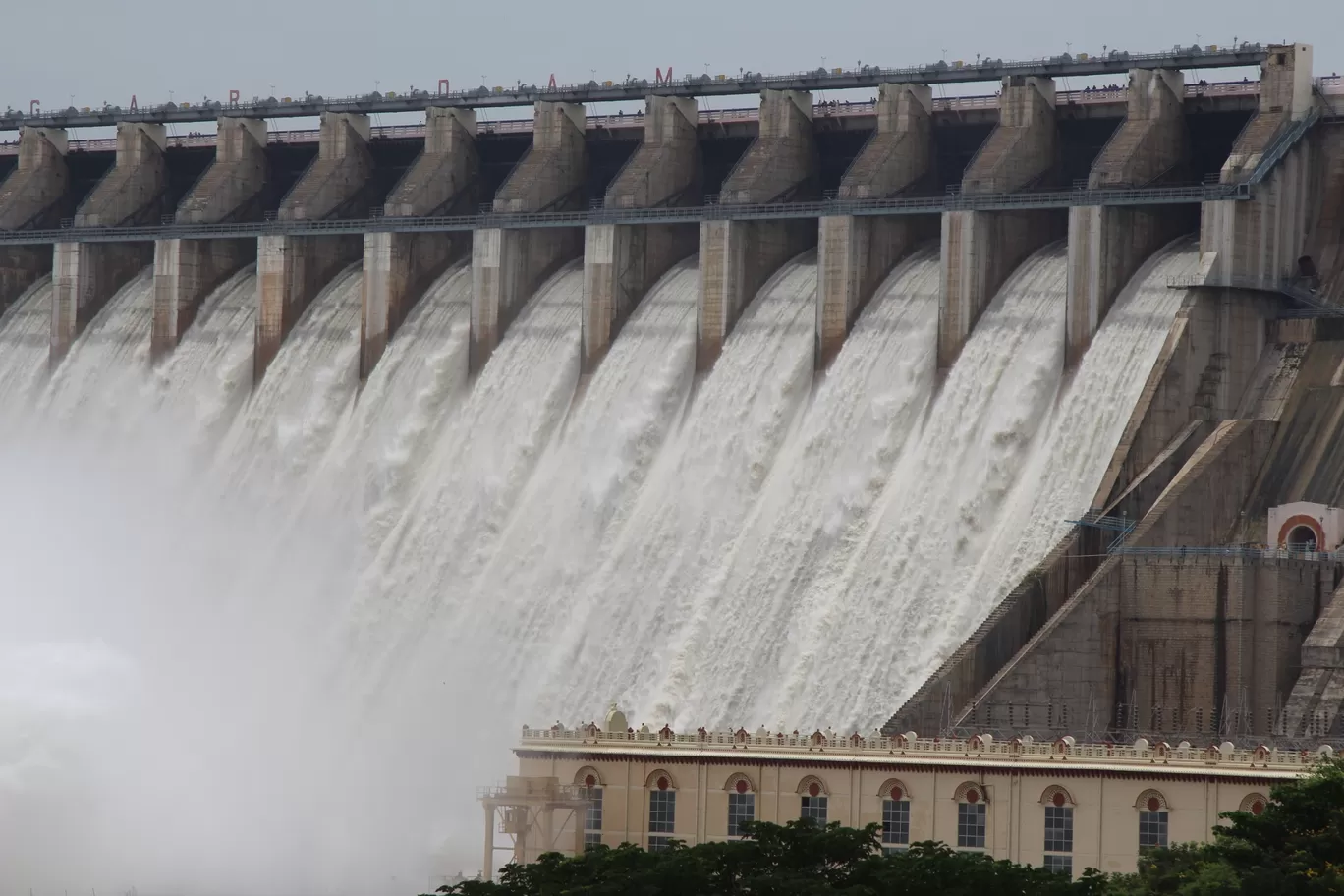 Photo of Nagarjuna Sagar Dam By Veerendra Ch