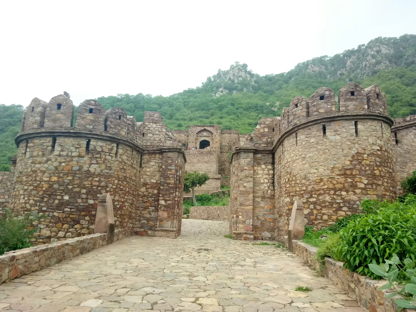 Photo of Bhangarh Fort By Ravijeet Singh Bhati