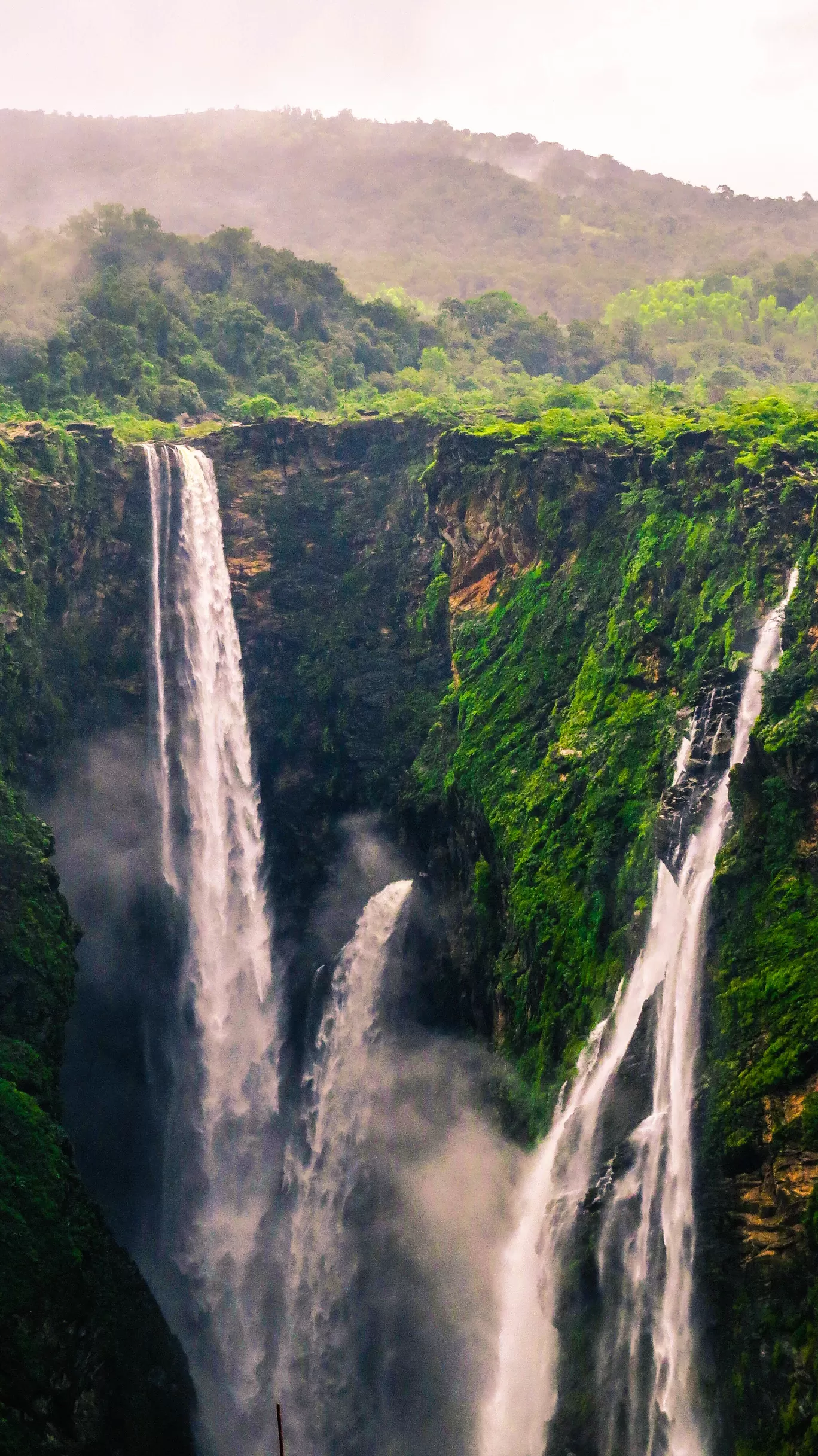 Photo of Jog Falls By Raghav G