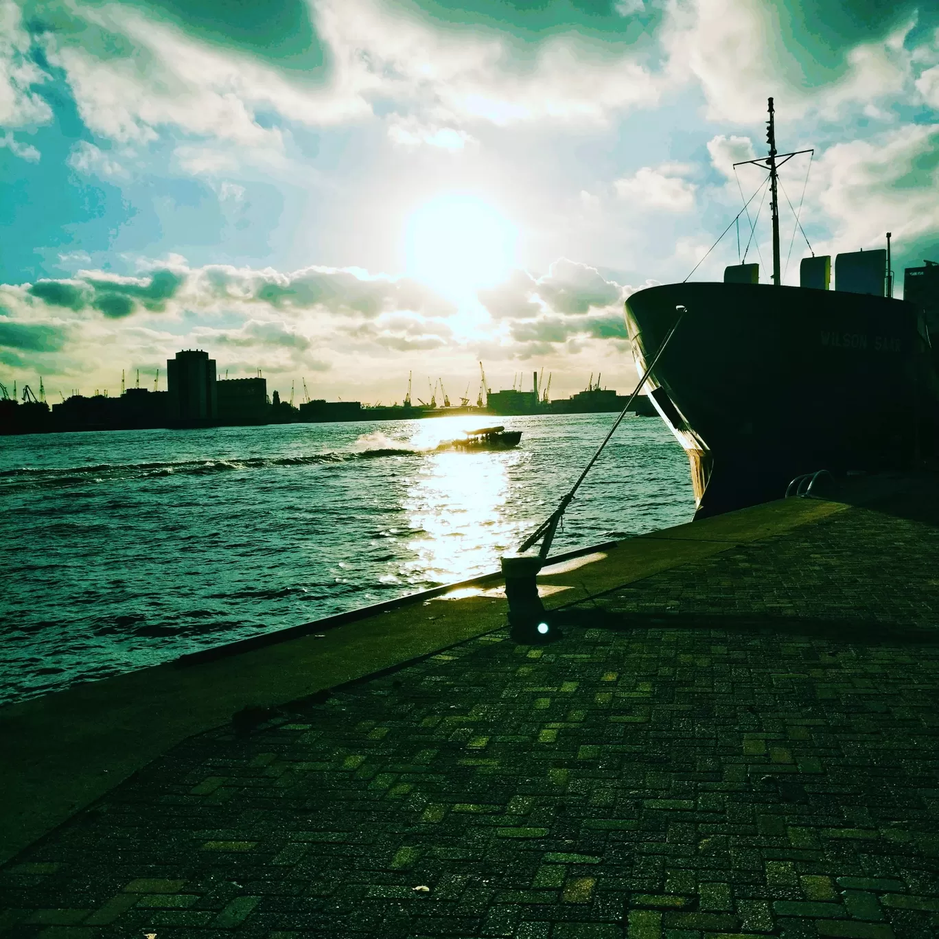Photo of Rotterdam By ashish mishra