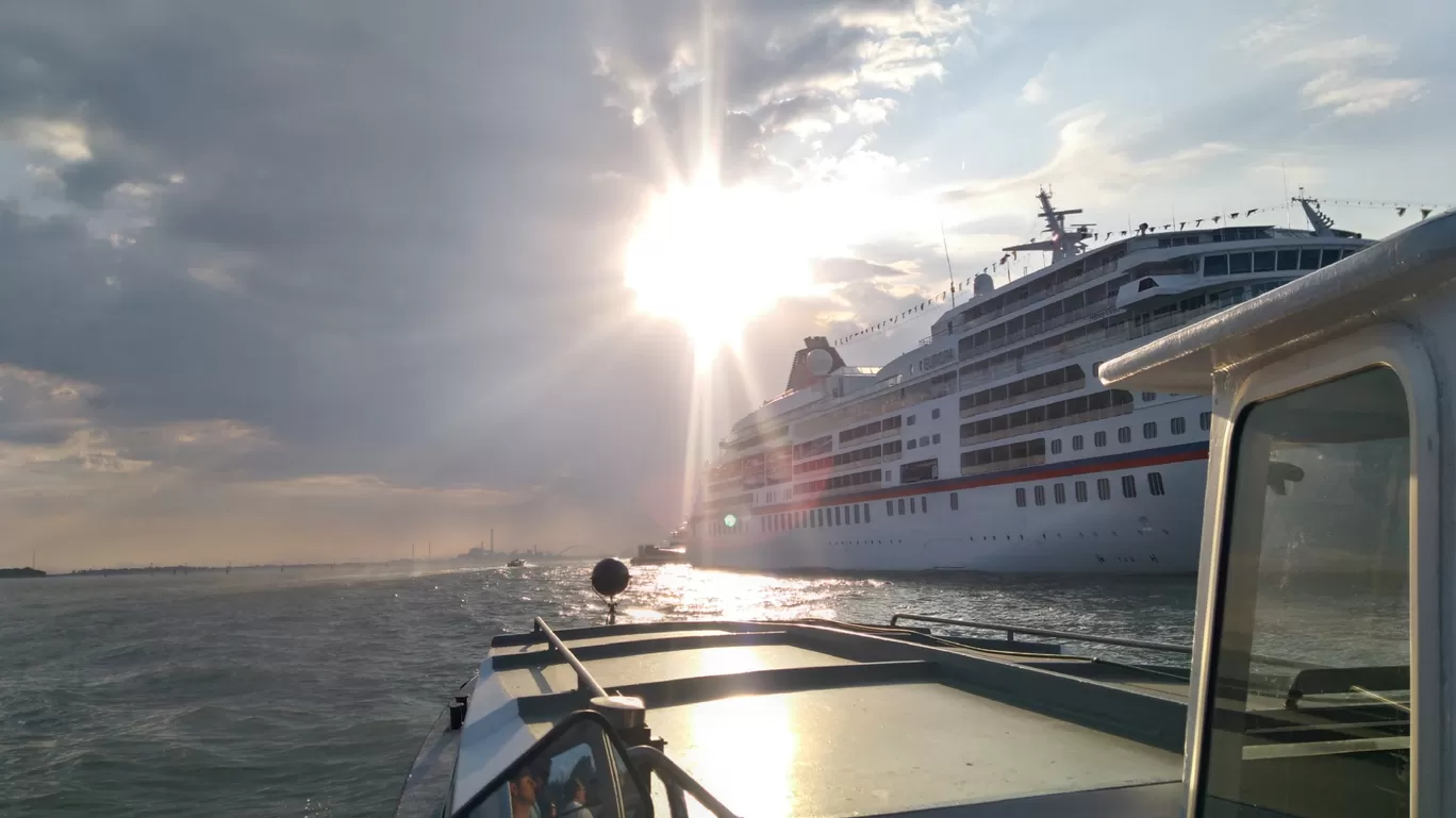 Photo of Venice By Mohit Jagetiya