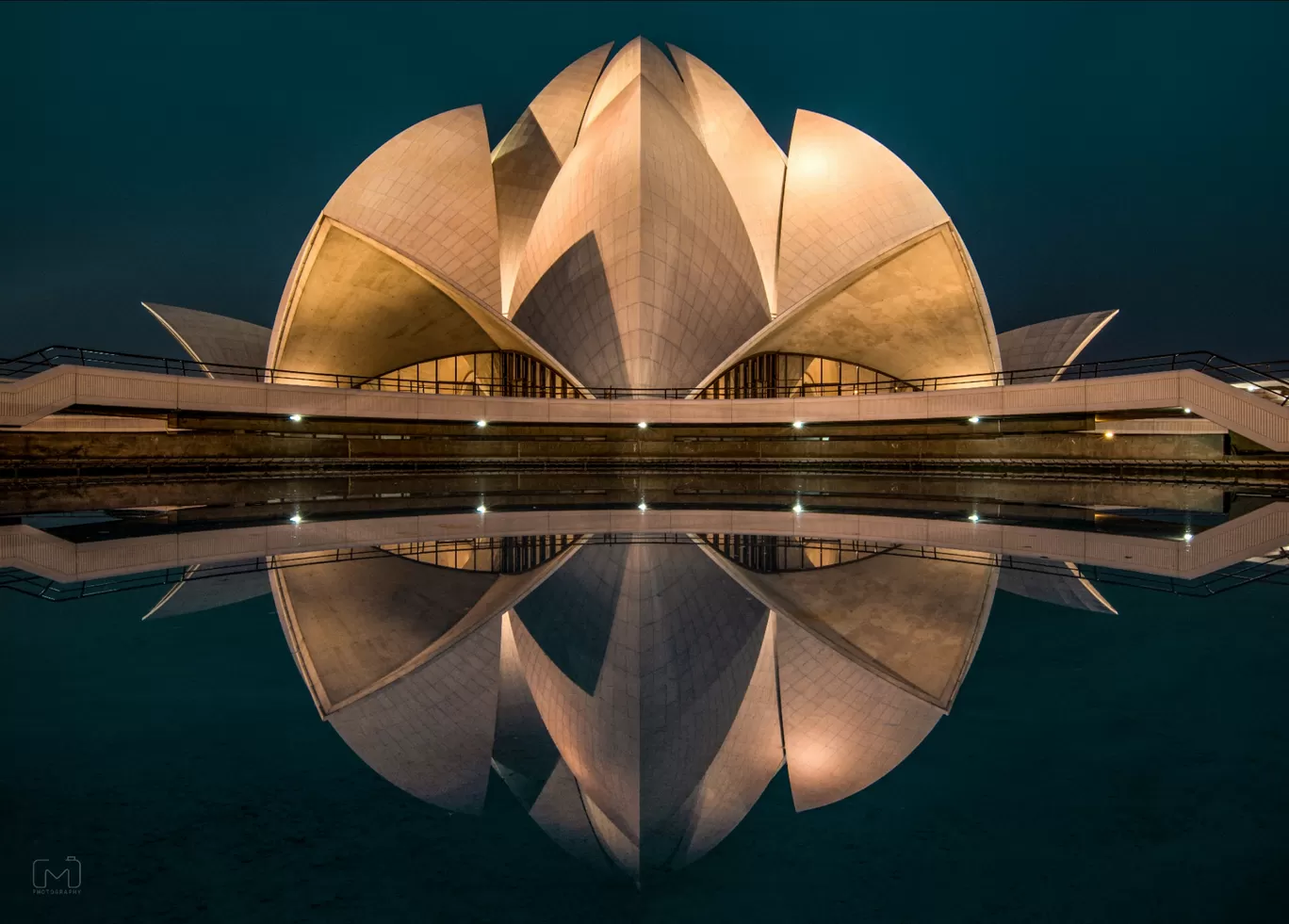 Photo of Lotus Temple Road By Meghna Agrawal