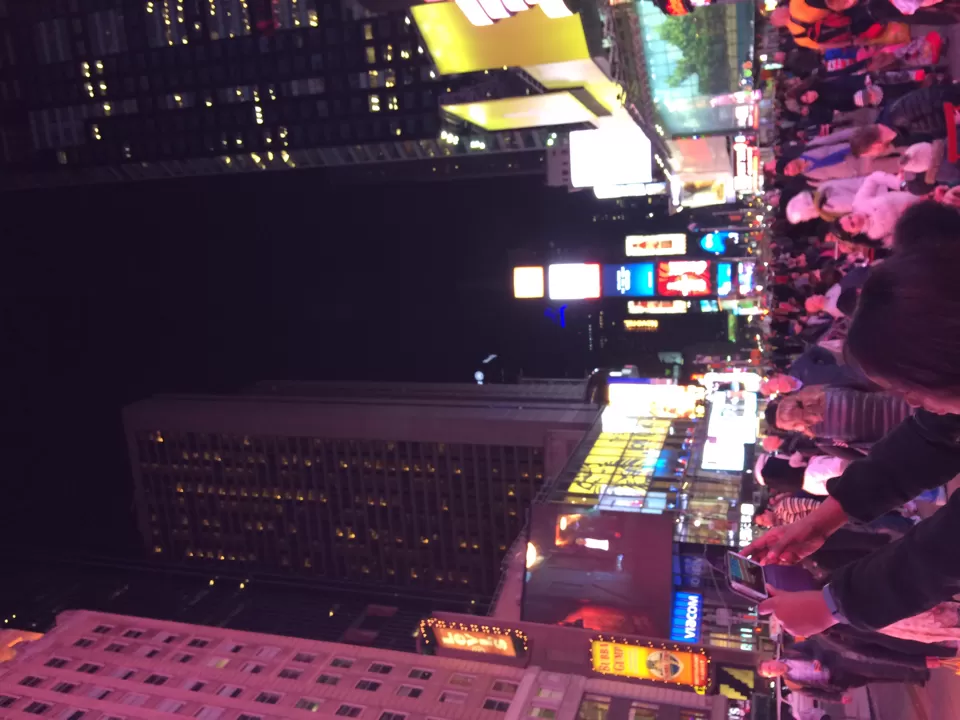 Photo of times square By Aanchal Tangri