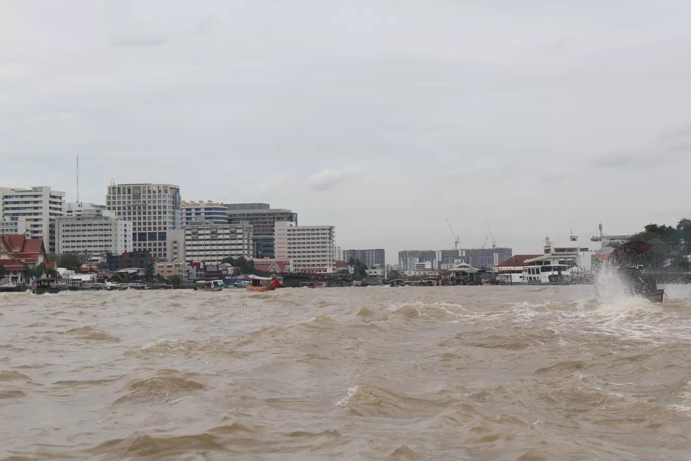 Photo of Chao Phraya River Cruise; Bangkok By NIRUPAM BORGOHAIN 