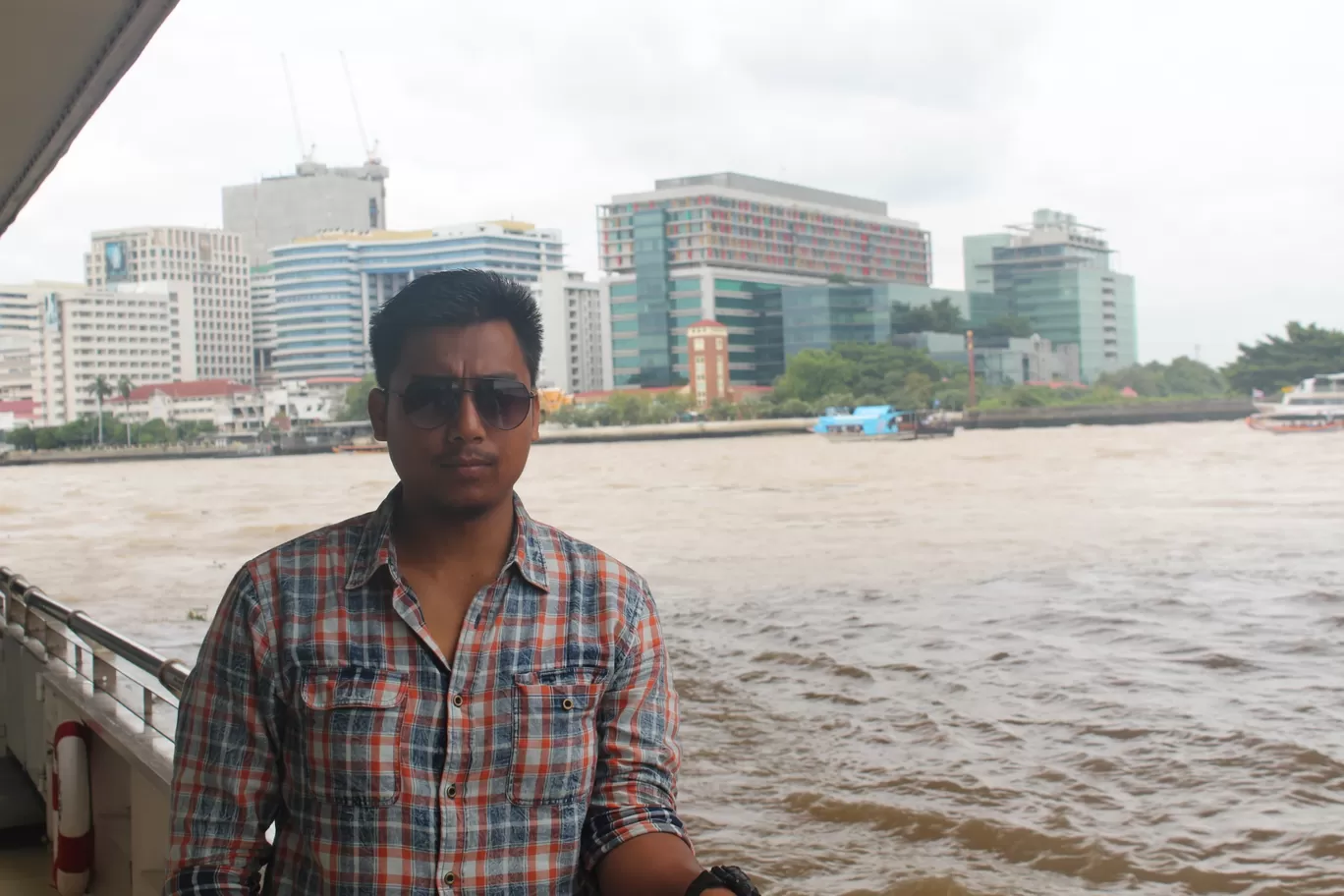 Photo of Chao Phraya River Cruise; Bangkok By NIRUPAM BORGOHAIN 