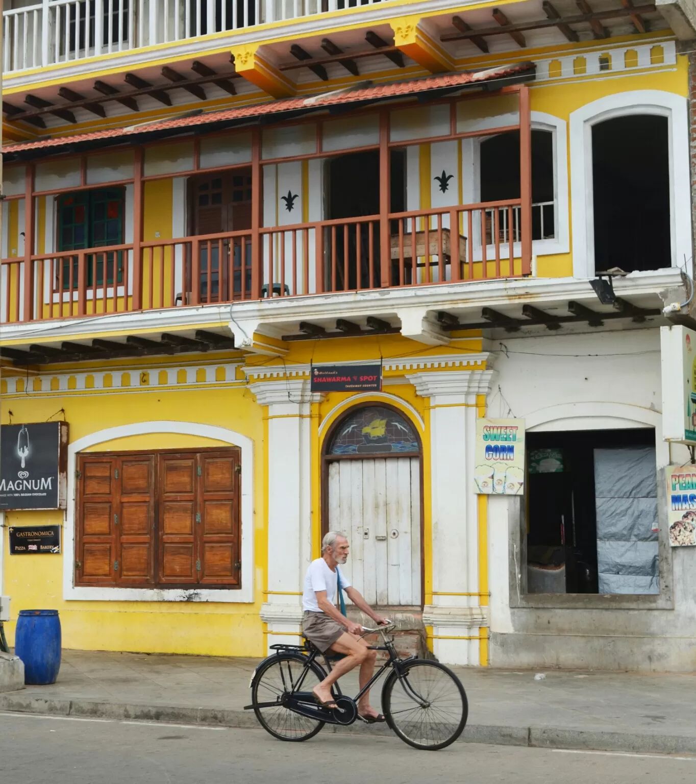 Photo of Pondicherry By Karan Kaushik