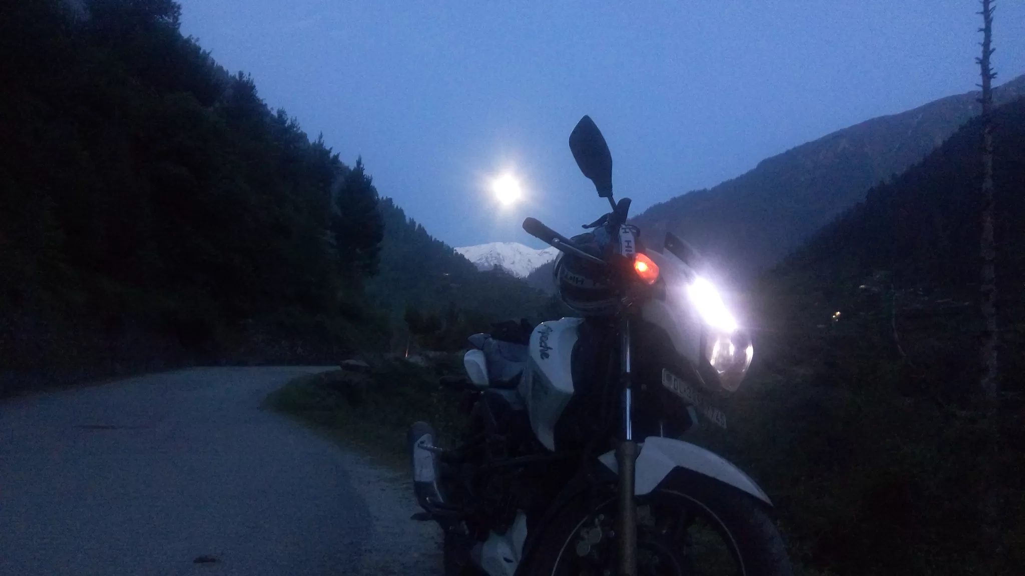 Cover Image of Jitendra Kumar 