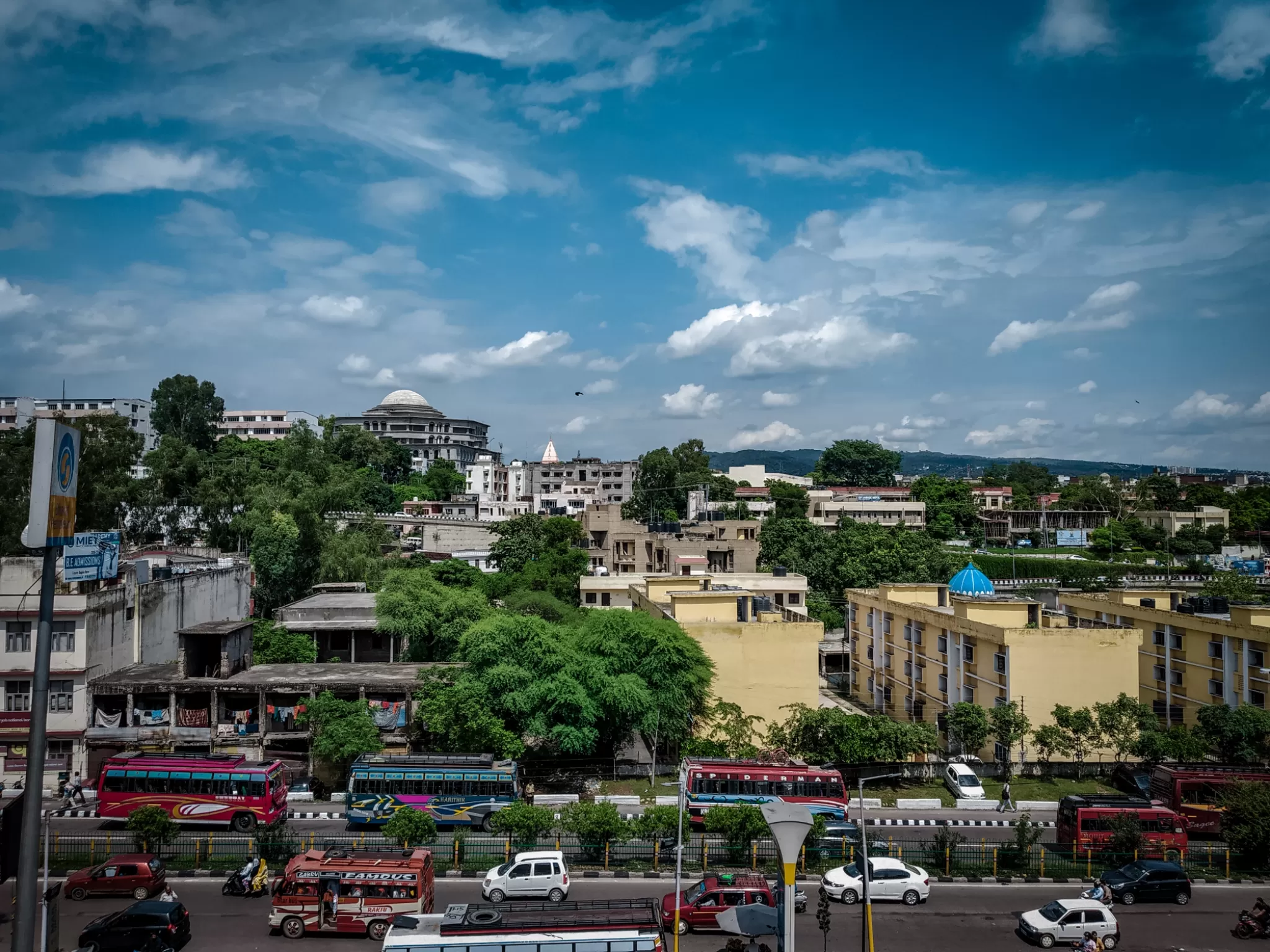 Cover Image of Ayush Mahajan