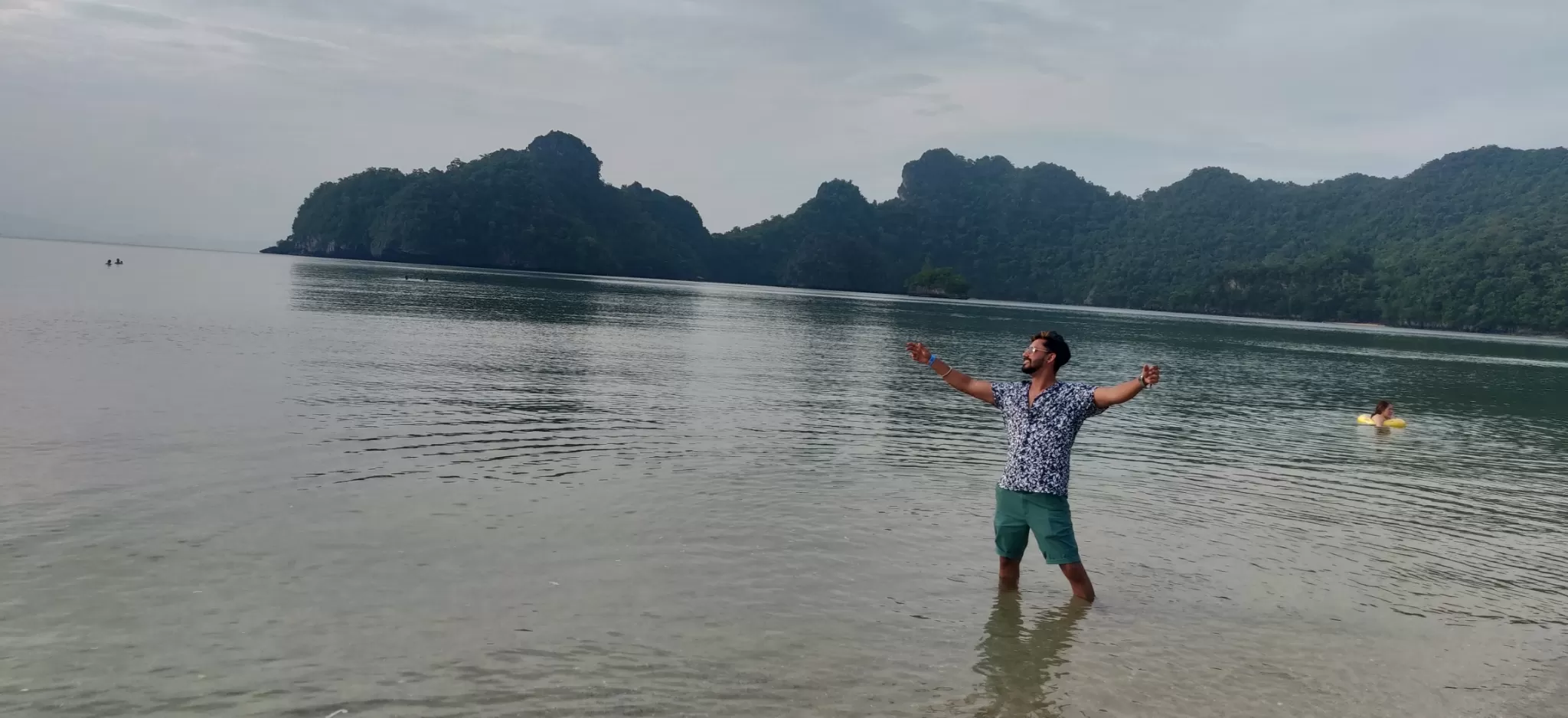 Cover Image of Navneet Singh