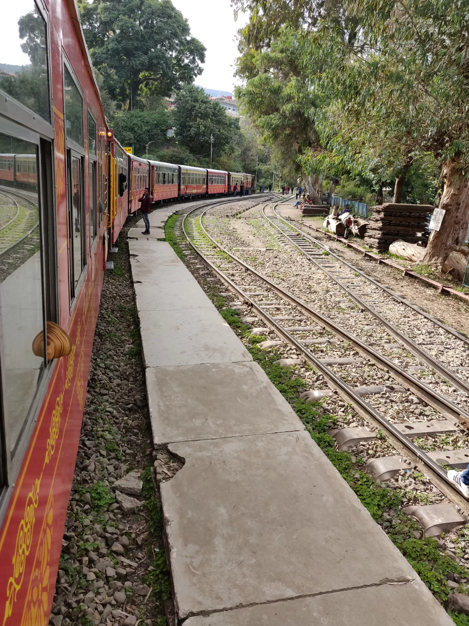 Cover Image of Navi_kadyan